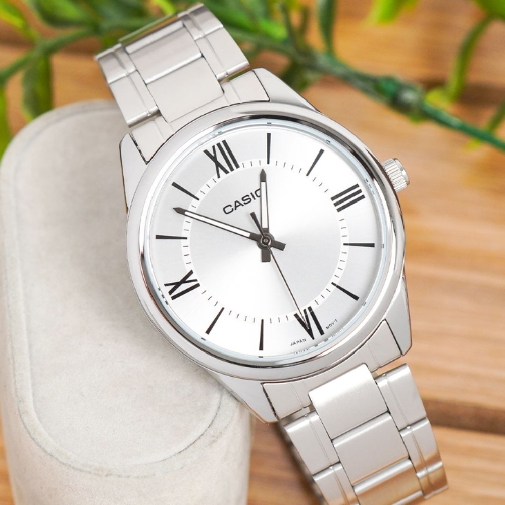 Casio MTP-V005D-7B5UDF – Biểu Tượng Bền Đẹp Vượt Thời Gian 3 V005D-7B5UDF góc trái